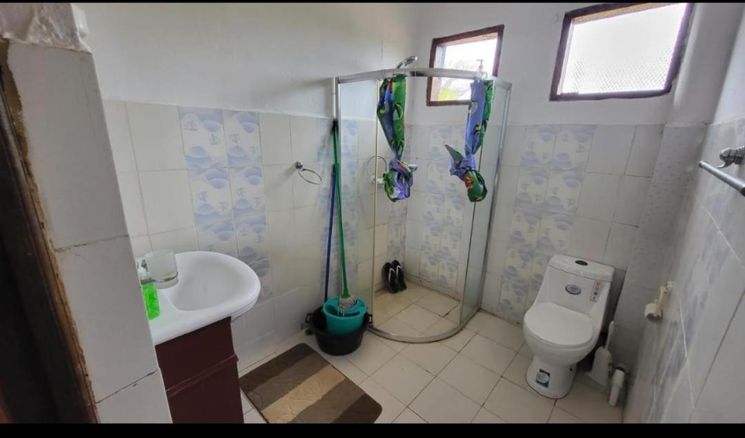 Different Strokes Cottage Ukunda Dış mekan fotoğraf